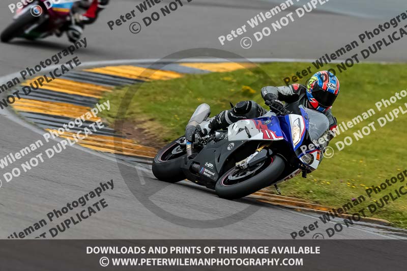 PJM Photography;anglesey no limits trackday;anglesey photographs;anglesey trackday photographs;enduro digital images;event digital images;eventdigitalimages;no limits trackdays;peter wileman photography;racing digital images;trac mon;trackday digital images;trackday photos;ty croes